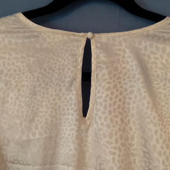 3XL ODDY cream, silky blouse - Picture 3 of 6